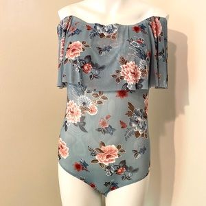 NWT: Love In - Boutique Strapless Body Suit